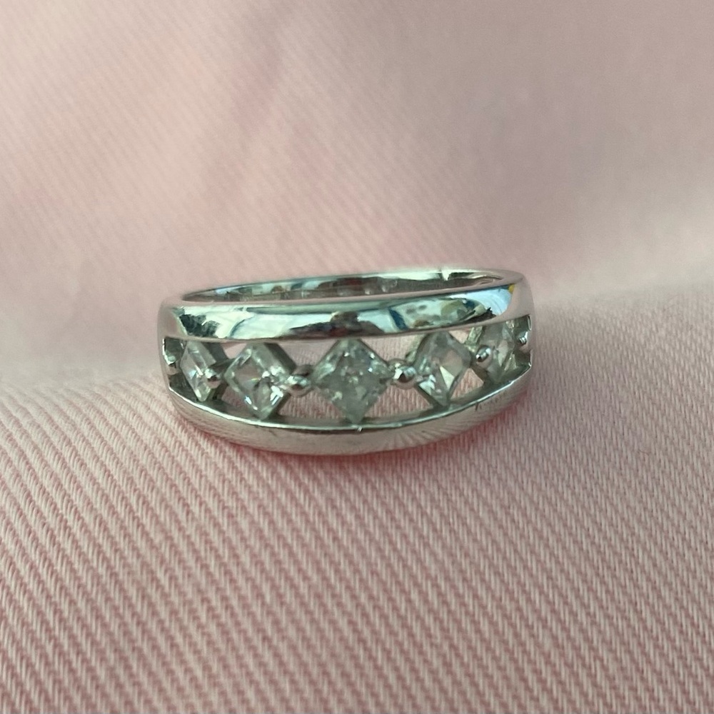 Sterling Silver With Cubic Zirconia Stones. Size 7 1/4